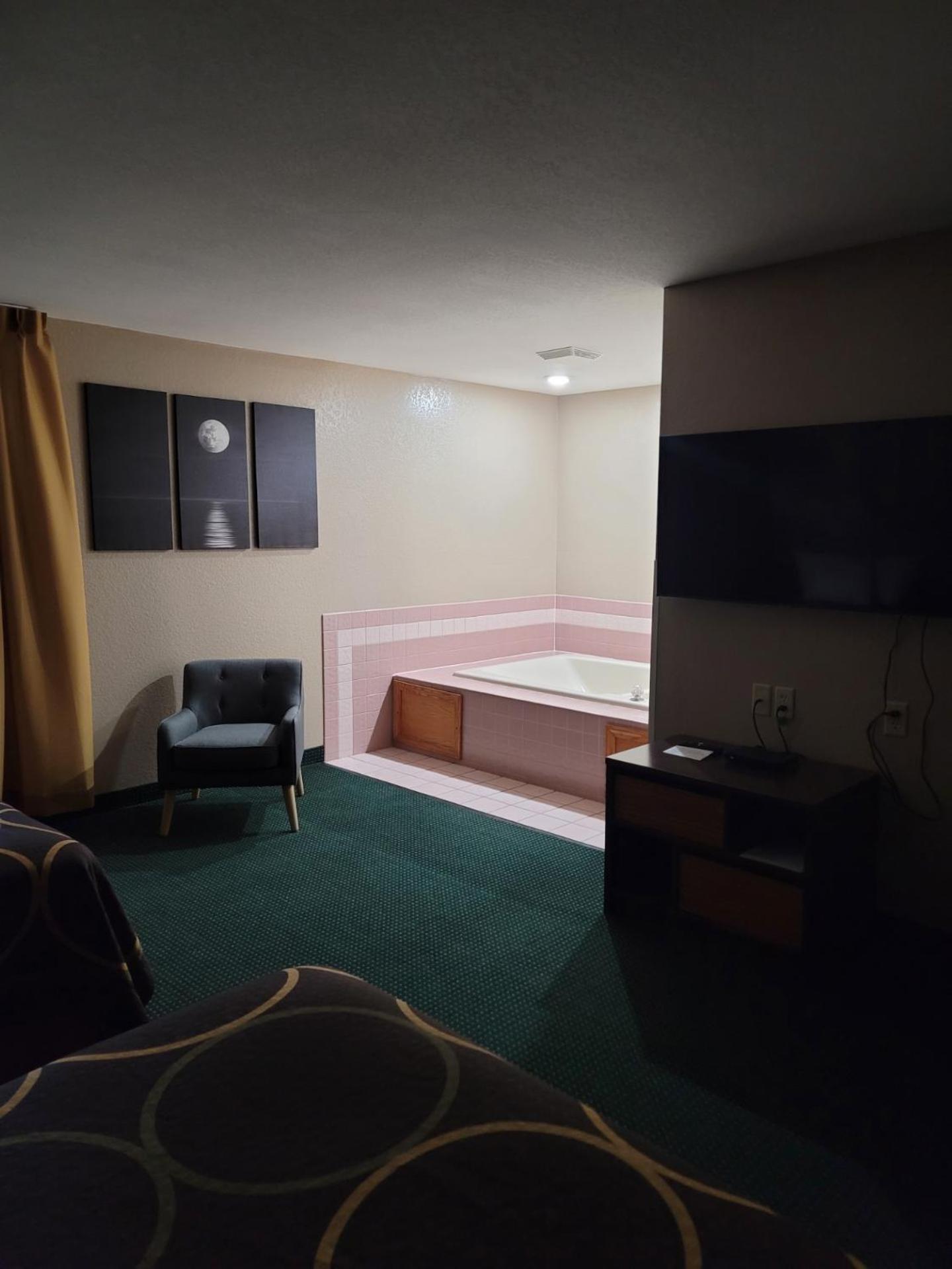 Hotel Super 8 By Wyndham Ionia Mi Zewnętrze zdjęcie